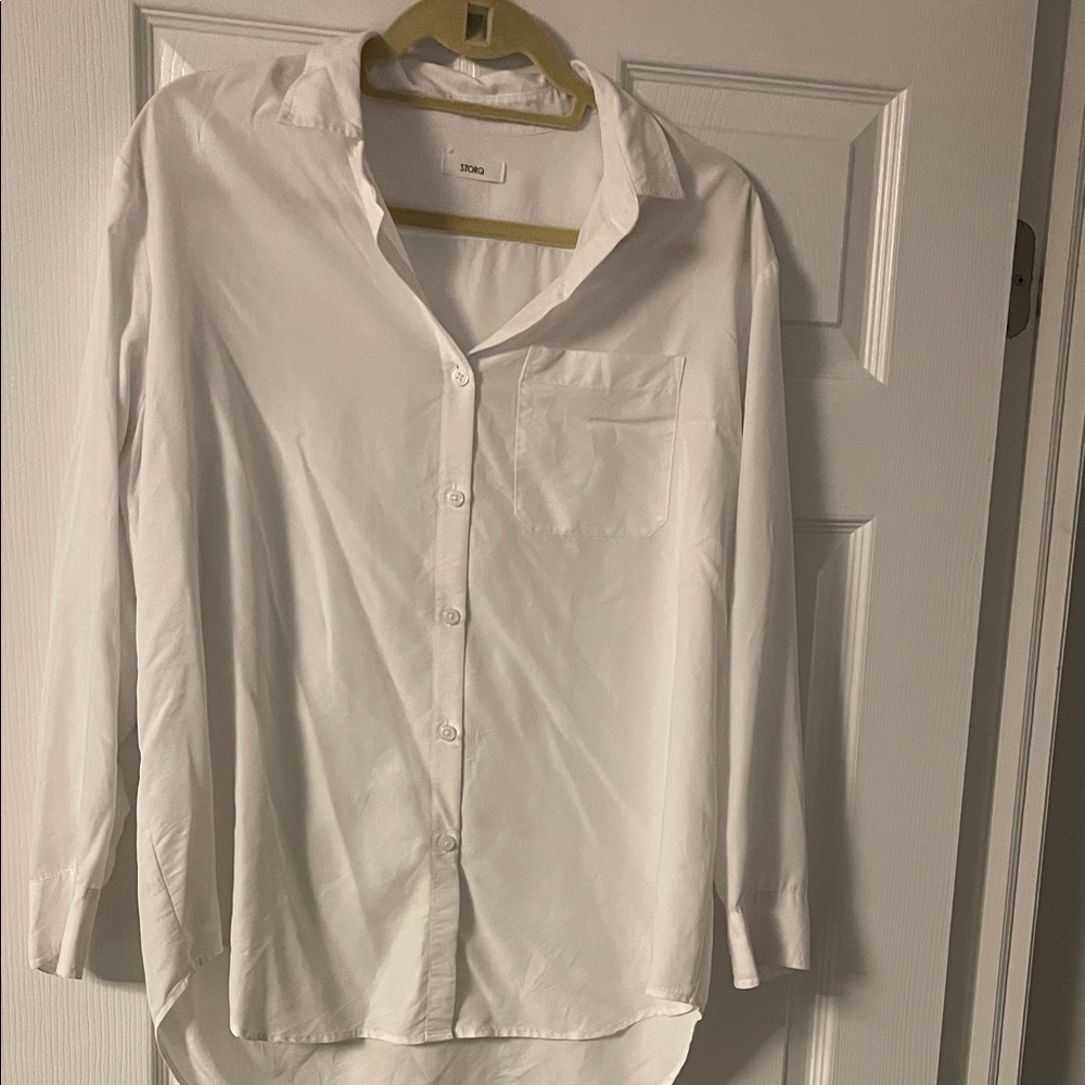 Classic White maternity blouse